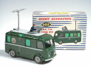 Lot 525 - DINKY TOYS (GB) (1)