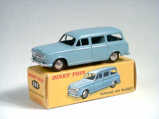 Lot 610 - DINKY TOYS FRANCE (1)