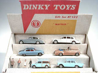 Lot 550 - DINKY TOYS (GB) (7)