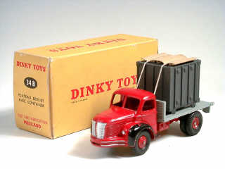Lot 717 - DINKY TOYS FRANCE (1)