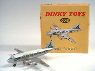 Lot 633 - DINKY TOYS FRANCE (1)