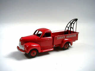 Lot 687 - DINKY TOYS FRANCE (1)