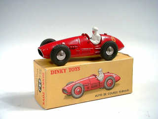 Lot 604 - DINKY TOYS (FRANCE) (1)