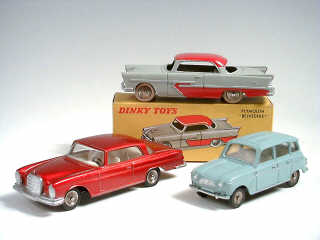Lot 650 - DINKY TOYS (FRANCE) (3)