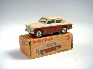 Lot 569 - DINKY TOYS GB (1)