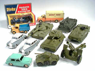 Lot 540 - DINKY TOYS (GB) (12)