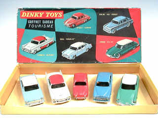 Lot 629 - DINKY TOYS (FRANCE) (6)