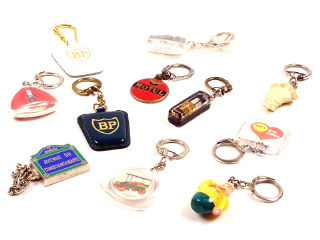Lot 239 - OBJETS PUBLICITAIRES - PUBLICITY ITEMS (11)