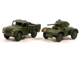 Lot 232 - DINKY TOYS GB (2)
