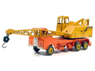 Lot 222 - DINKY TOYS GB (1)