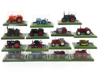 Lot 94 - EDITIONS HACHETTE (FRANCE) (15)