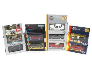 Lot 9 - DIVERS (9)