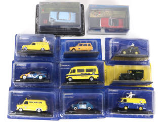 Lot 34 - DIVERS (12)