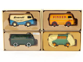 Lot 300 - CORGI TOYS (GB) (4)