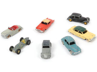 Lot 76 - DINKY TOYS (FRANCE) (7)