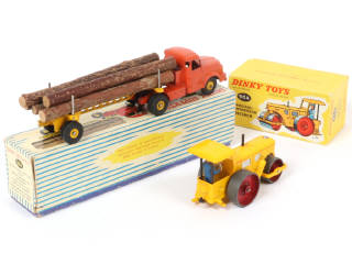 Lot 71 - DINKY TOYS (FRANCE) (2)
