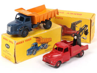 Lot 68 - DINKY TOYS (FRANCE) (2)