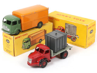Lot 67 - DINKY TOYS (FRANCE) (2)