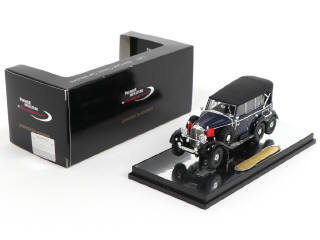 Lot 263 - SIGNATURE MODELS (CHINE) (1)