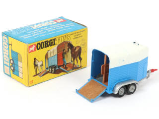 Lot 90 - CORGI TOYS (GB) (1)