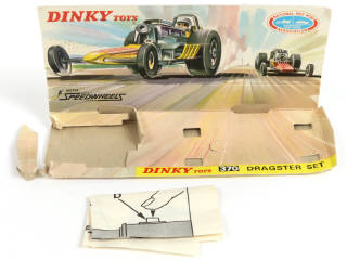 Lot 85 - DINKY TOYS (GB) (1)