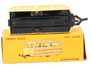 Lot 63 - DINKY TOYS (FRANCE) (1)
