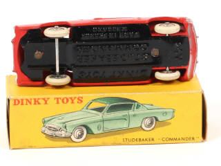 Lot 53 - DINKY TOYS (FRANCE) (1)