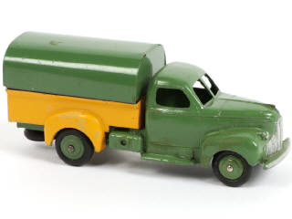 Lot 54 - DINKY TOYS (FRANCE) (1)