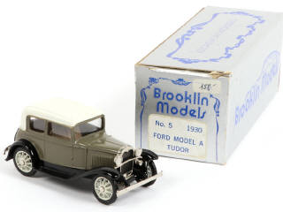 Lot 212 - BROOKLIN MODELS (GB) (1)