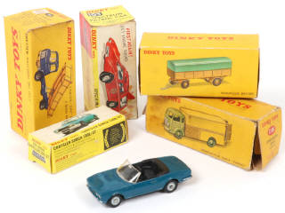 Lot 330 - DINKY TOYS (FRANCE) (6)