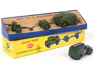 Lot 264 - DINKY TOYS (GB) (2)