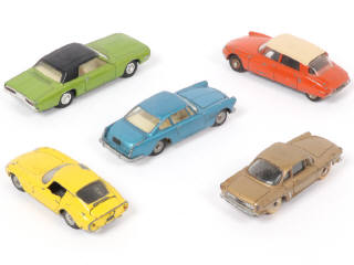 Lot 324 - DINKY TOYS (FRANCE) (5)