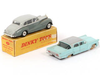 Lot 307 - DINKY TOYS (FRANCE) (2)