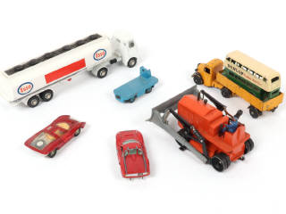 Lot 274 - DINKY TOYS (GB) (7)