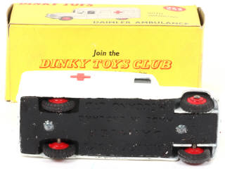 Lot 244 - DINKY TOYS (GB) (1)