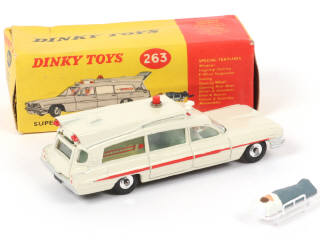 Lot 249 - DINKY TOYS (GB) (1)