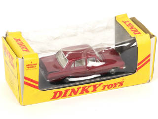 Lot 250 - DINKY TOYS (GB) (1)