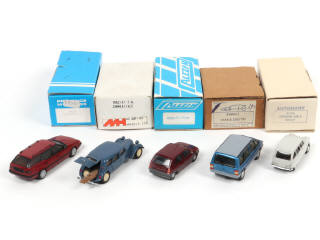 Lot 98 - DIVERS (5)