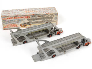 Lot 308 - DINKY TOYS (FRANCE) (2)