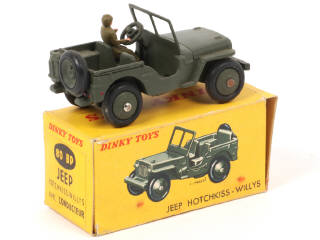 Lot 298 - DINKY TOYS (FRANCE) (1)