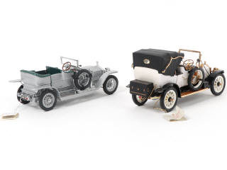 Lot 55 - FRANKLIN MINT (USA) (2)