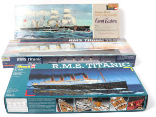 Lot 21 - REVELL (ALLEMAGNE) (3)