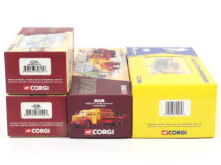 Lot 221 - CORGI TOYS (GB) (4)