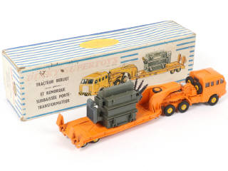 Lot 325 - DINKY TOYS (FRANCE) (1)