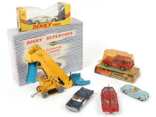 Lot 312 - DINKY TOYS (GB) (6)