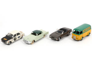 Lot 332 - DINKY TOYS (FRANCE) (4)