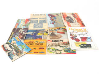 Lot 3 - DIVERS (11)