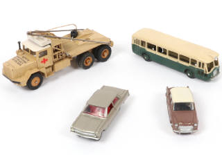 Lot 334 - DINKY TOYS (FRANCE) (4)