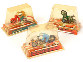 Lot 194 - BRITAINS (GB) (3)