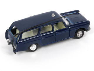 Lot 18 - MAJORETTE (FRANCE) (1)